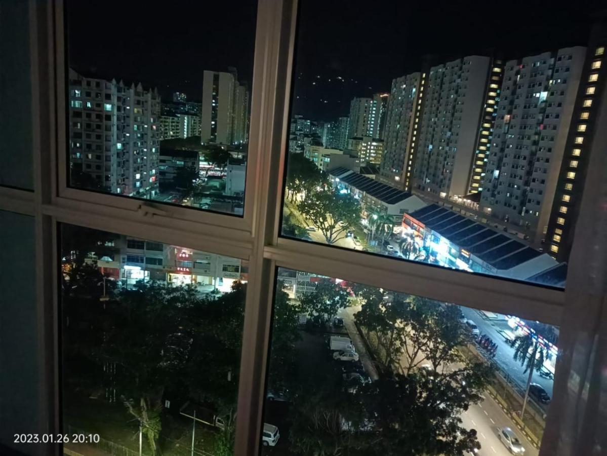 City Town Condo: Cozy Penang Retreat with Beautiful Views George Town Exterior photo