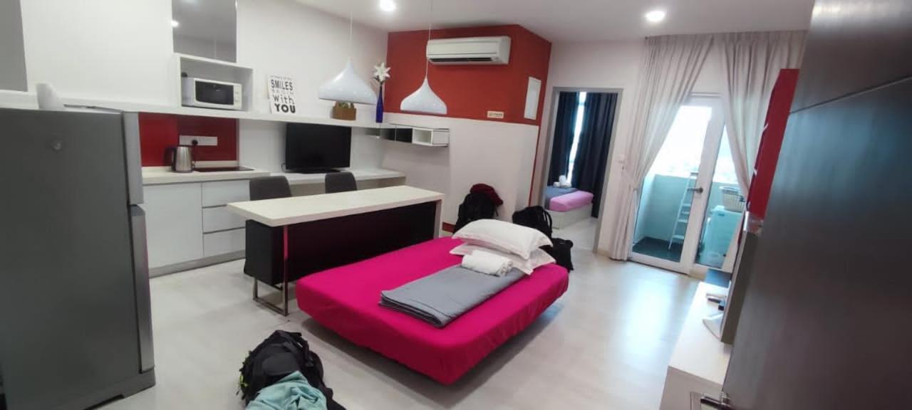City Town Condo: Cozy Penang Retreat with Beautiful Views George Town Exterior photo