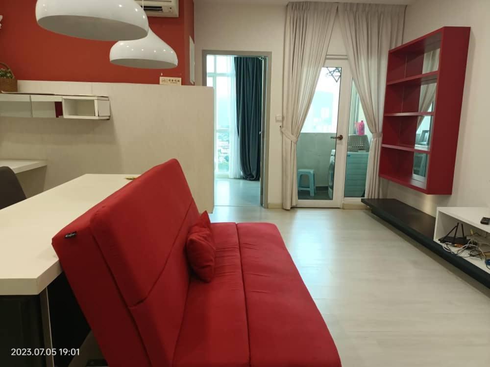 City Town Condo: Cozy Penang Retreat with Beautiful Views George Town Exterior photo