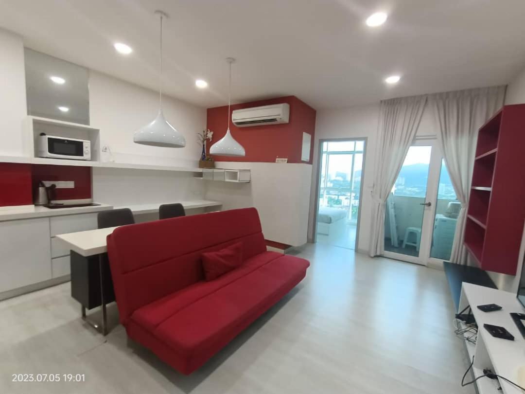 City Town Condo: Cozy Penang Retreat with Beautiful Views George Town Exterior photo