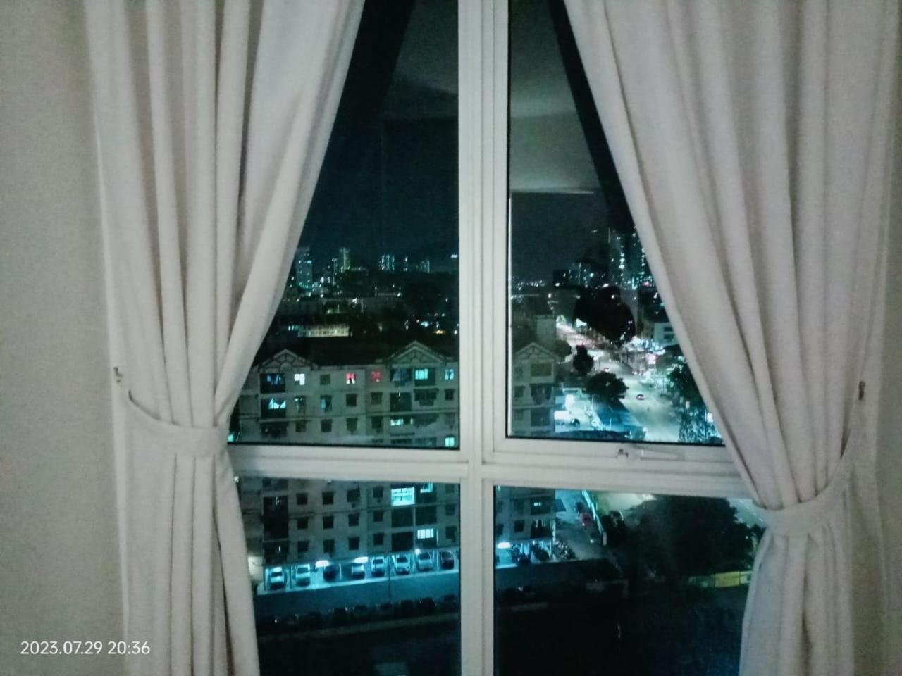 City Town Condo: Cozy Penang Retreat with Beautiful Views George Town Exterior photo