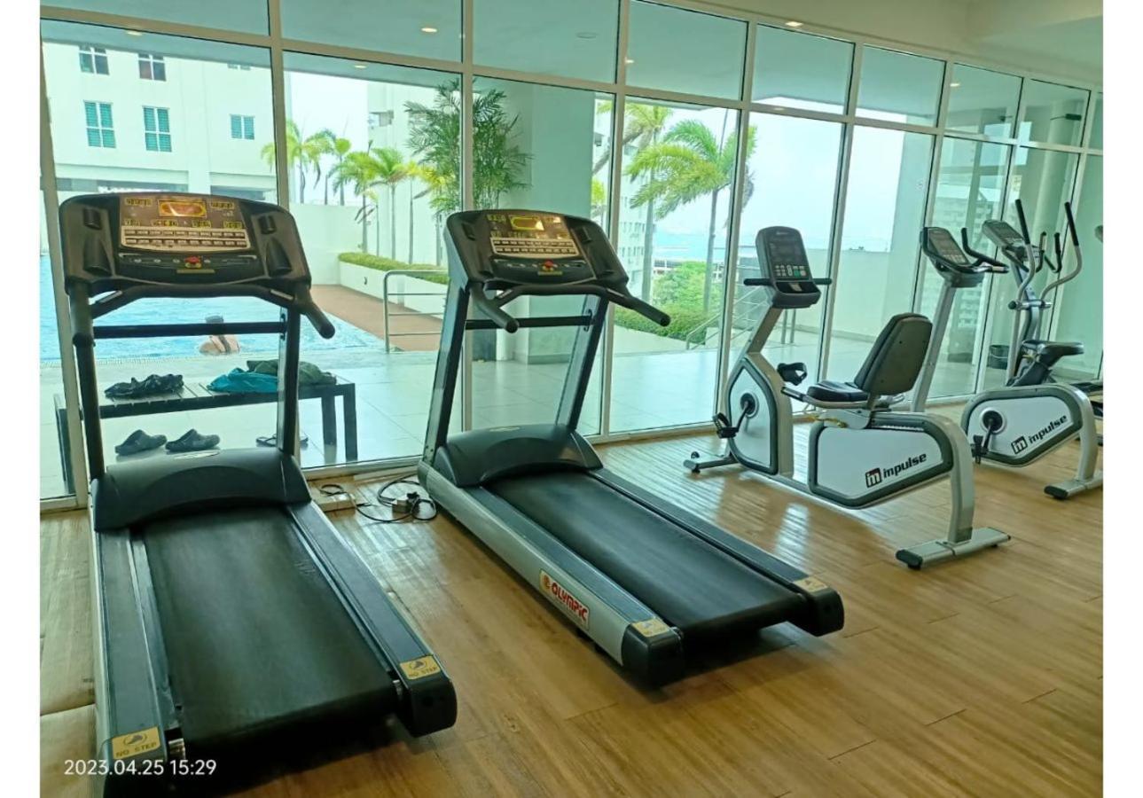 City Town Condo: Cozy Penang Retreat with Beautiful Views George Town Exterior photo
